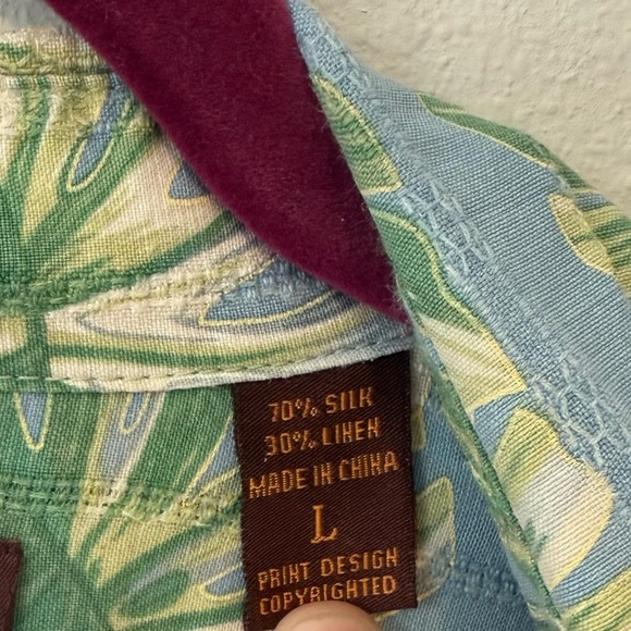 Tori Richard Honolulu Silk and Linen Blend Men's Hawaiian Leaf Print Shirt - Picture 4 of 5